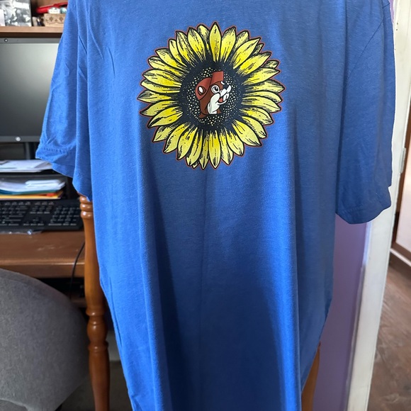 Buccees 3 shirt bundle - Picture 7 of 10